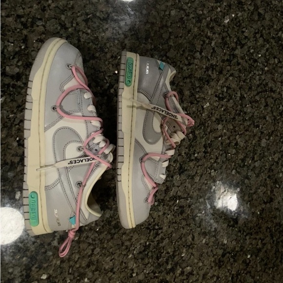 2021
Off-White x Dunk Low 'Lot 09 of 50' - Picture 10 of 10